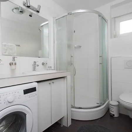 Makaria Apartamento *